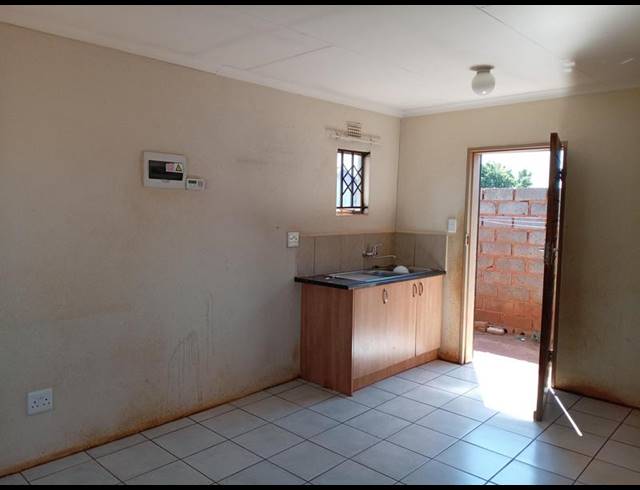 2 BEDROOM PROPERTY TO RENT IN SKY CITY